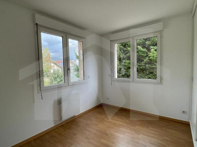 Location Appartement Avenue d'Échirolles, Eybens