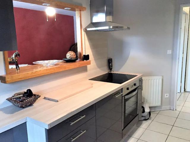 Location Appartement Rue du Capitaine Julia, Albi
