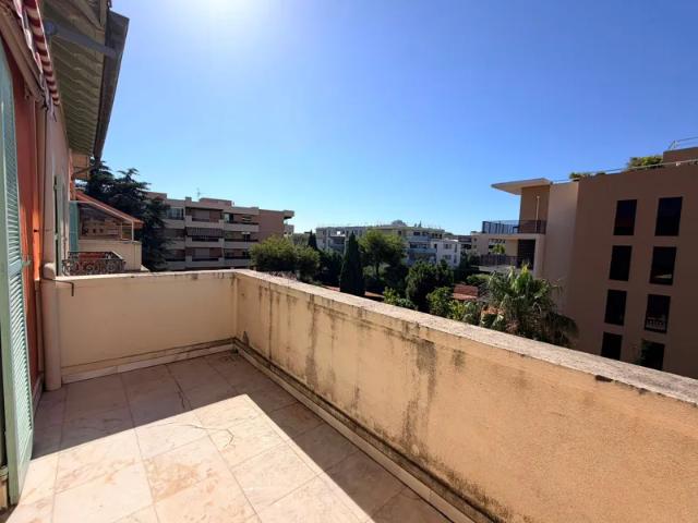 Location Appartement Avenue des Mimosas, Cagnes sur Mer