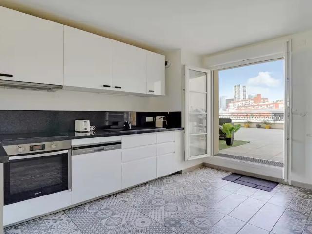 Location Appartement Avenue des Bergères, Puteaux
