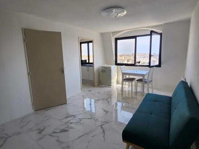 Location Appartement Avenue des Fleurs, Nice