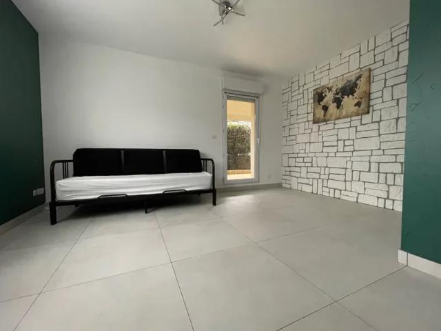 Location Appartement Avenue des Glycines, Pontault Combault