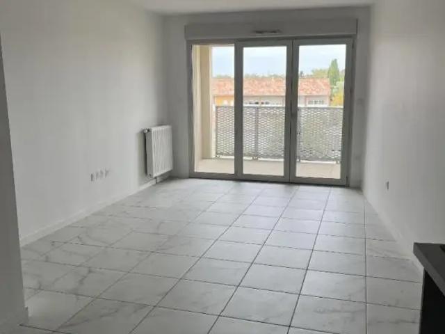 Location Appartement Avenue des Pyrénées, Muret