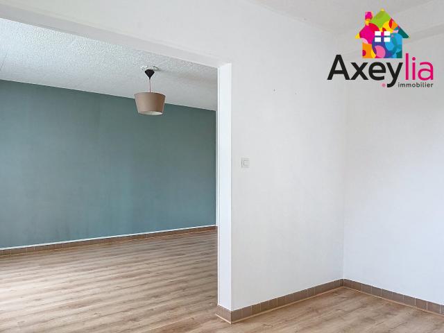 Location Appartement Avenue des Platanes, Digoin