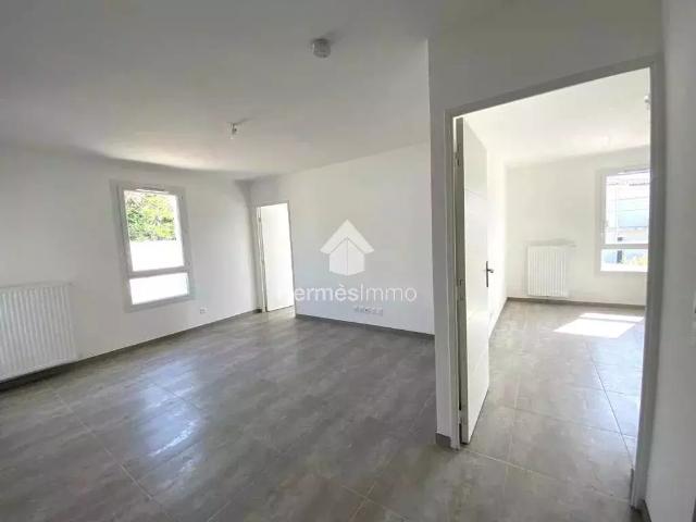Location Appartement Avenue des Poilus, Marseille