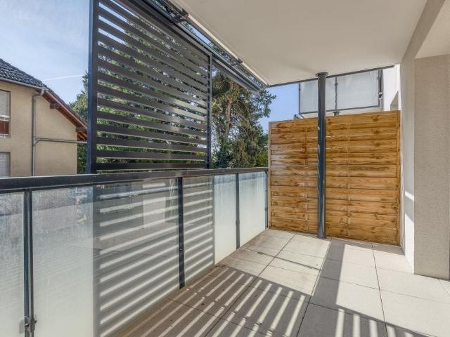Location Appartement Avenue des Sablonnières, Ferney Voltaire