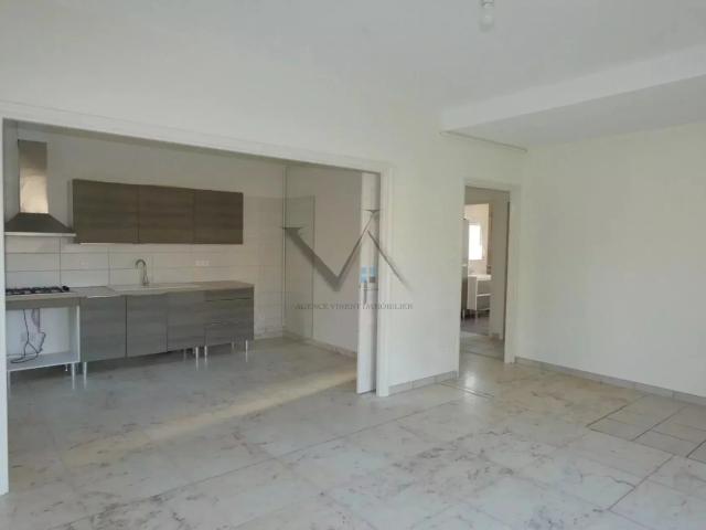 Location Appartement Avenue d'Espoulette, Montélimar