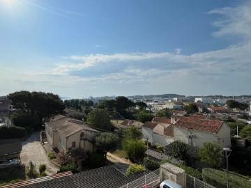 Location Appartement Avenue d'Estienne d'Orves, La Seyne sur Mer