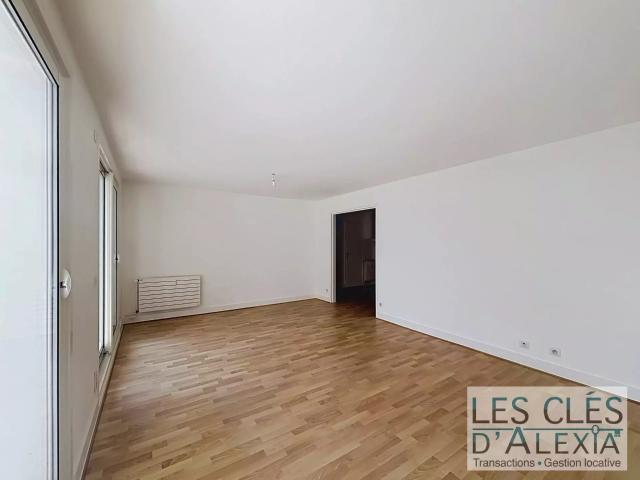 Location Appartement Avenue du 8 Mai 1945, Bron