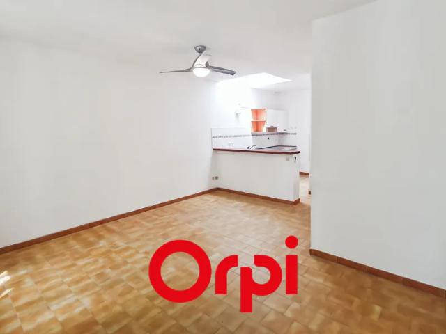 Location Appartement Avenue du 8 Mai 1945, Saint Cyr sur Mer