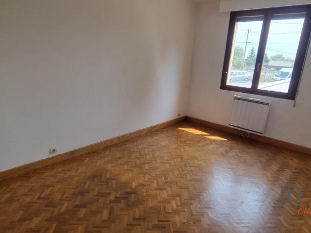 Location Appartement Avenue du 8 Mai 1945, Saulx les Chartreux