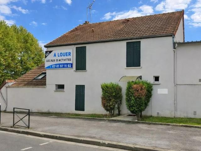 Location House Chemin de Pontault Combault, La Queue en Brie