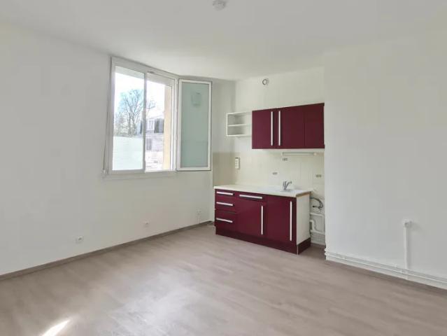 Location Appartement Rue Victor Hugo, Arpajon