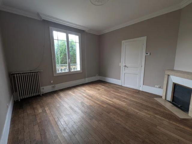 Location Appartement Avenue du Général de Gaulle, Nangis