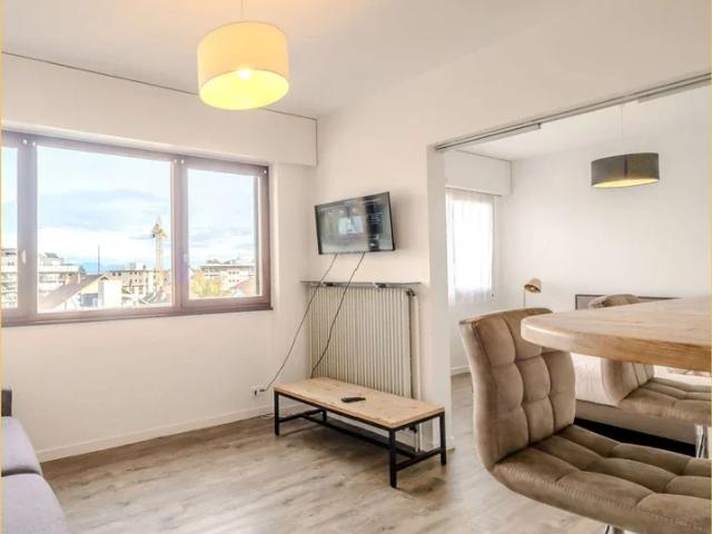 Location Appartement Avenue du Général de Gaulle, Thonon les Bains