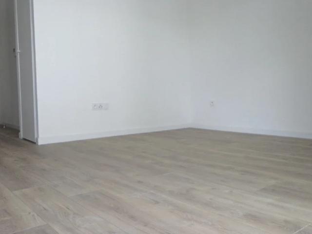 Location Appartement Avenue du Général Gabriel Delarue, Pontoise