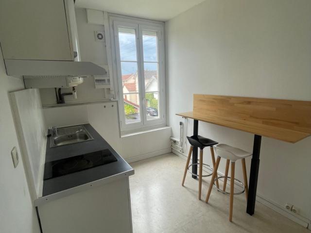 Location Appartement Avenue du Général Gallieni, Sainte Savine