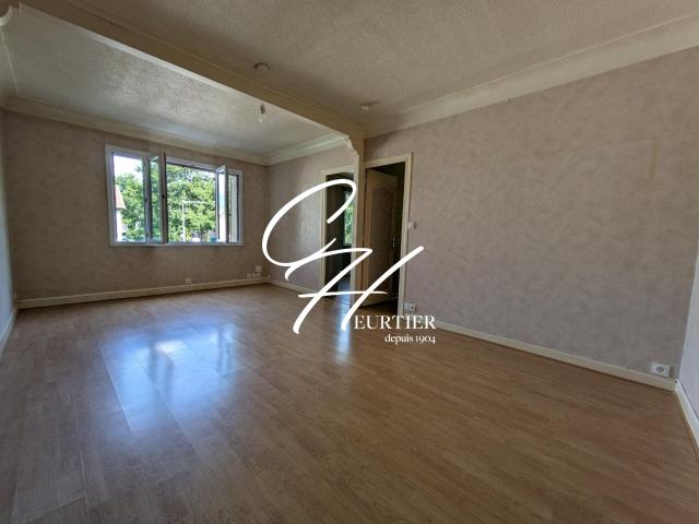 Location Appartement Avenue du Grand Sablon, La Tronche