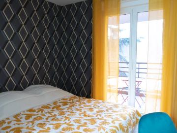 Appartement à louer à Place Ennemond Romand