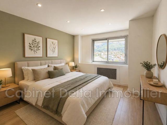 Location Appartement Avenue du Deuxième Spahis, Sanary sur Mer