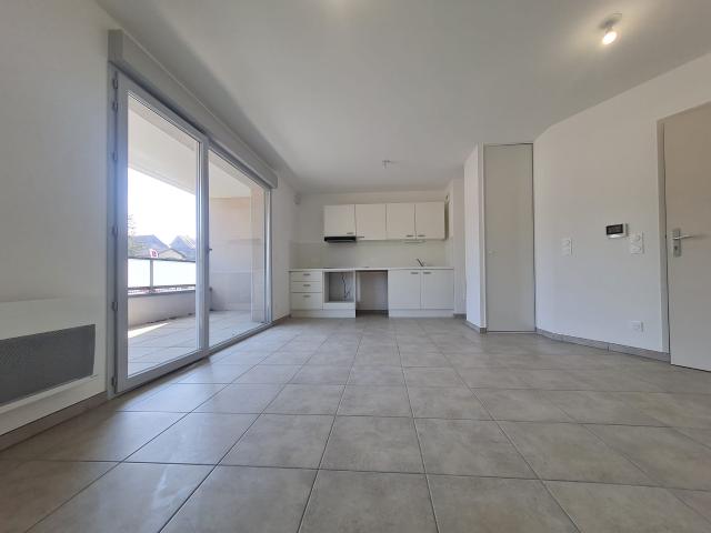 Location Appartement Avenue du Fer à Cheval, Bonne