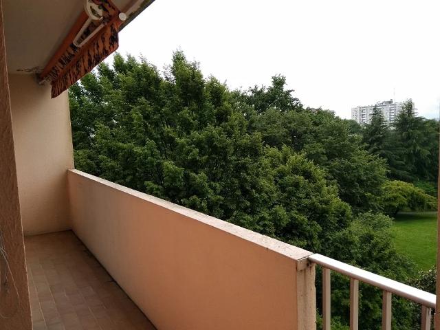 Location Appartement Avenue du Loup, Pau