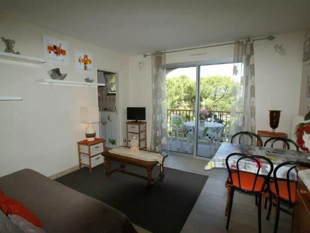 Location Appartement Avenue du Maréchal De Lattre de Tassigny, Mandelieu la Napoule