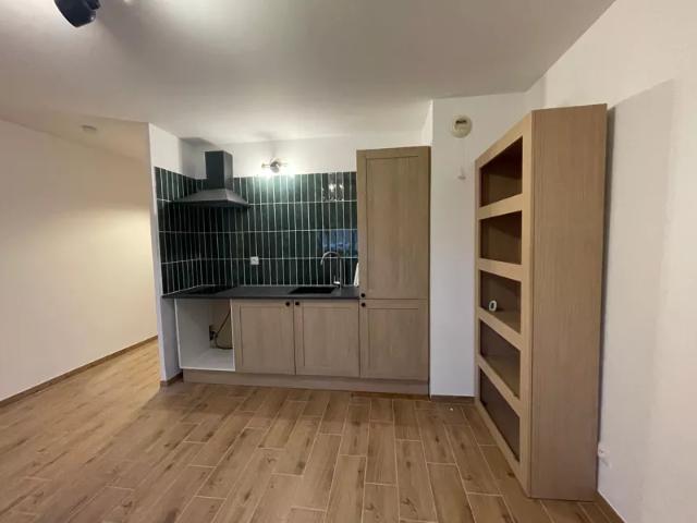 Location Appartement Route Nationale de Paris à Toulouse, Étréchy