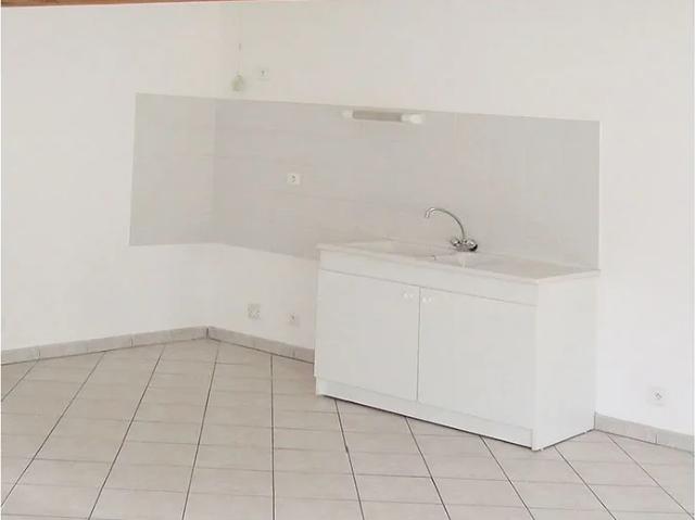 Location Appartement Avenue du Pré de Vabres, Saint Georges de Luzençon