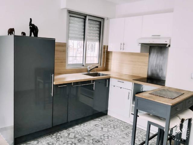 Location Appartement Avenue du Roi Robert, Nice