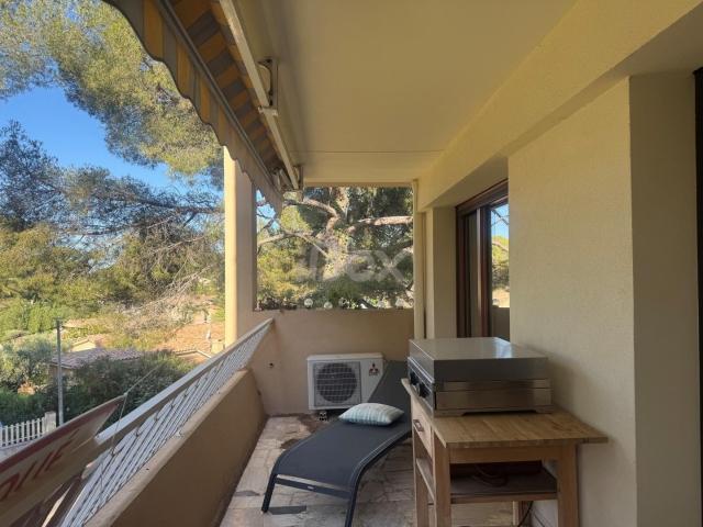 Location Appartement Avenue du Val d'Azur, Sanary sur Mer