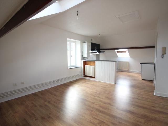 Location Appartement Avenue Élisée Reclus, Saint Junien