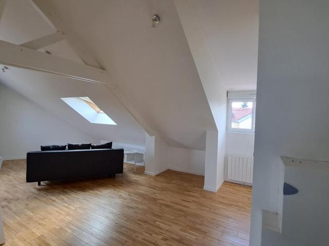 Location Appartement Avenue Eugène Adam, Maisons Laffitte