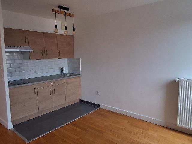 Location Appartement Avenue Eugène Adam, Maisons Laffitte