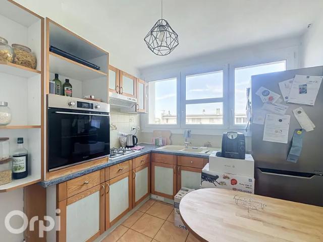 Location Appartement Avenue Fernand Forest, Clermont Ferrand