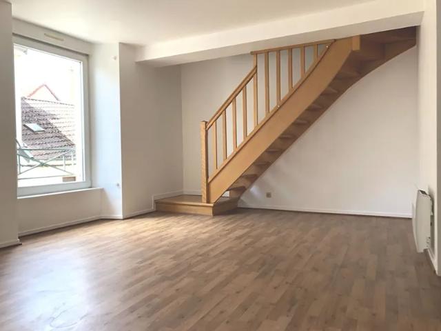 Location Appartement Rue Louis Clément, Neufchâteau