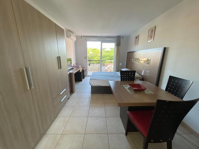 Location Appartement Avenue Francis Perrin, Rousset