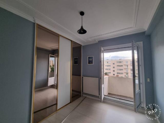 Location Appartement Avenue Frédéric et Irène Joliot Curie, Nanterre