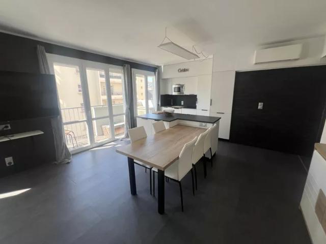 Location Appartement Avenue Hoche, Tarbes