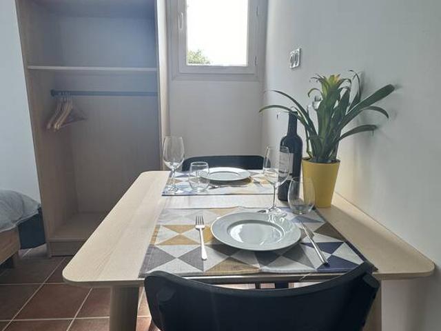 Location Appartement Avenue Jacqueline Auriol, Mauguio