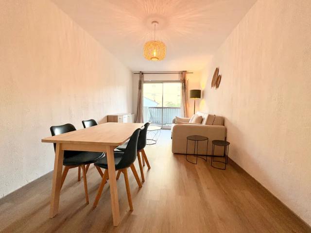 Location Appartement Avenue Jean Aicard, Nice