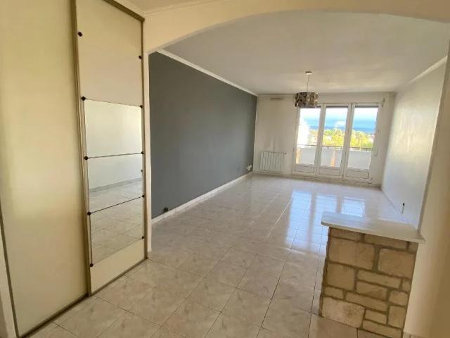 Location Appartement Avenue Jean Jaurès, Décines Charpieu