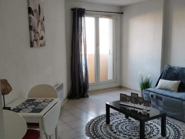 Location Appartement Avenue Jean Jaurès, Nîmes