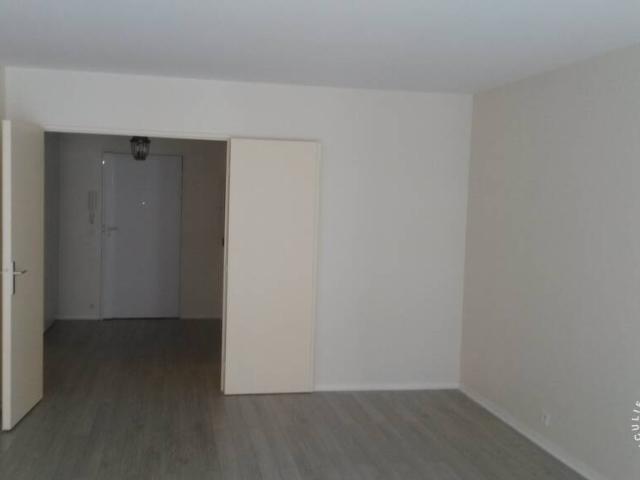 Location Appartement Avenue Jean Jaurès, Paris