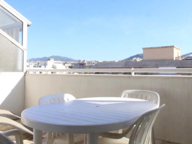 Location Appartement Avenue Jean Médecin, Nice