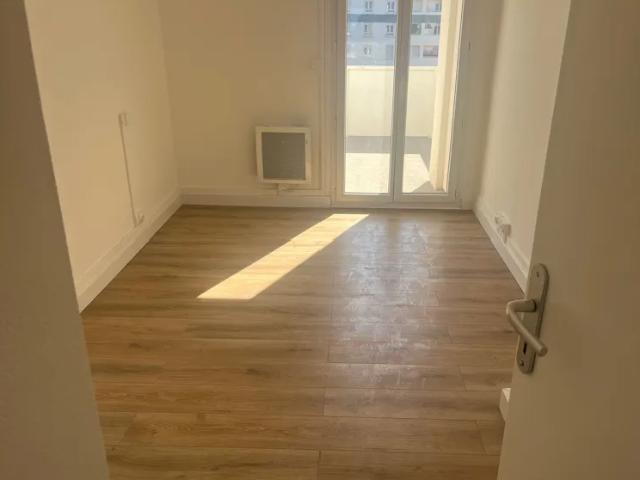 Location Appartement Avenue Julien Panchot, Perpignan