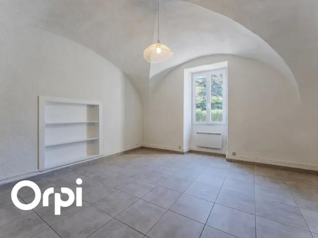 Location Appartement Avenue Louis Blanchon, Saint Julien en Saint Alban