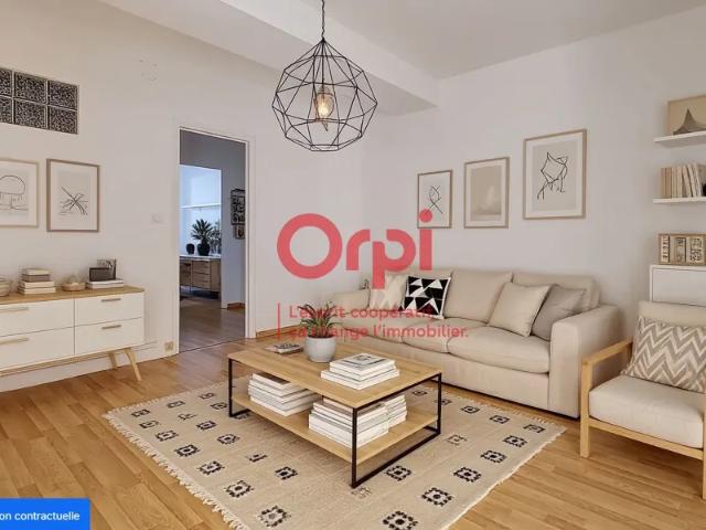 Location Appartement Avenue Louis Prats, Prades