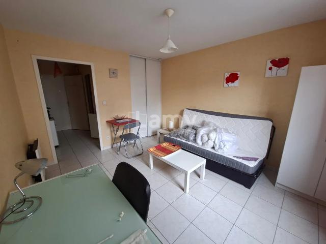 Location Appartement Avenue Louise Michel, Besançon