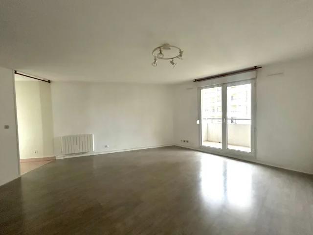 Location Appartement Avenue Lacassagne, Lyon
